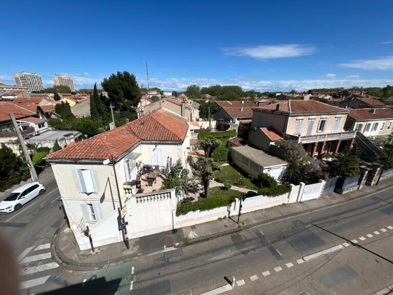 Studio Avec Clim Et Terrasse Proche Du Centre Ville D'Aviñón Exterior foto
